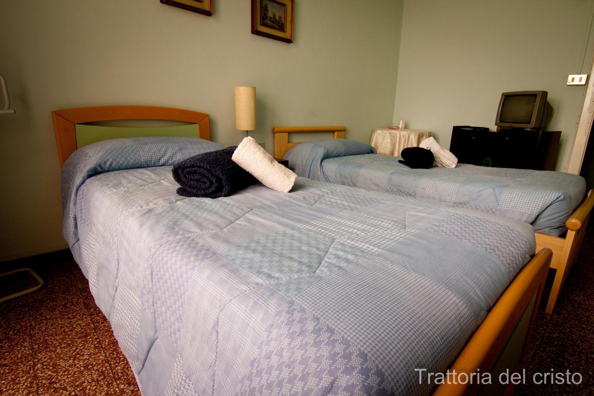 Affittacamere Trattoria Del Cristo Ospedaletto Lodigiano Cameră foto